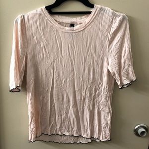 H&M Divided pink t-shirt